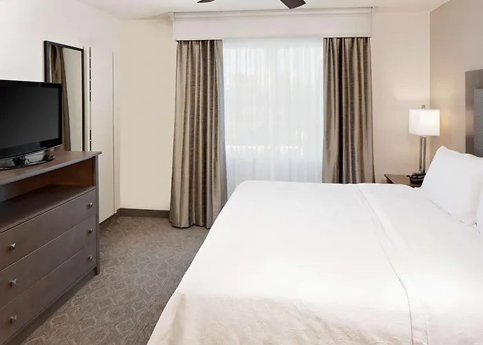 Homewood Suites By Hilton Dallas Market Center